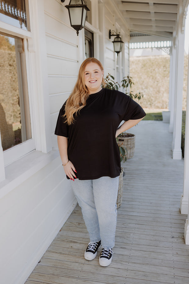 Oversized Tee - Black