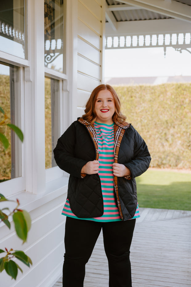 Quilted Jacket (Hood) - Black
