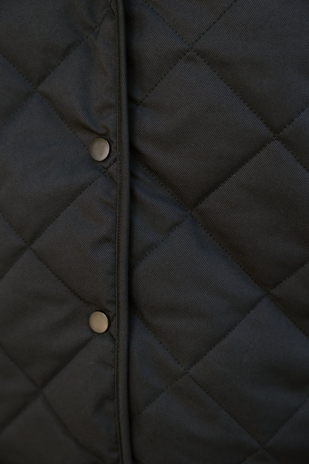 Quilted Jacket (Hood) - Black