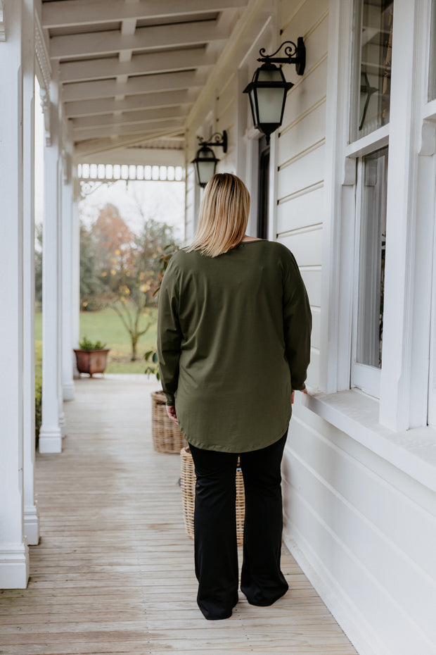 Remy Tee - Khaki