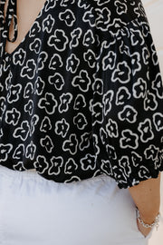Lucy Top - Black/White Flowers